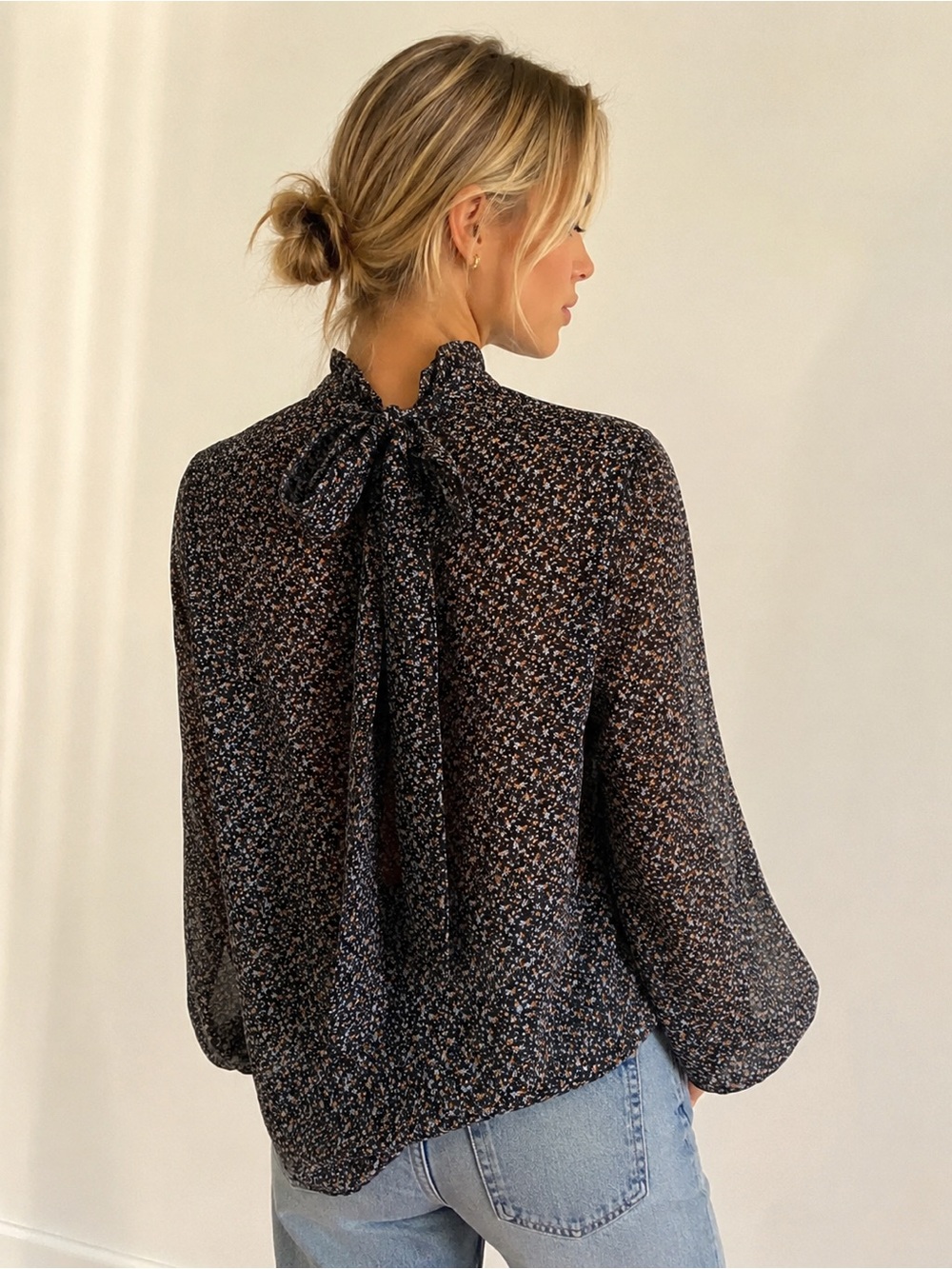 Leinad Beaudet Black Floral Cotton Silk Bow Blouse